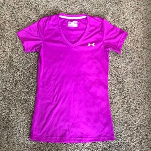 Women’s athletic tshirt